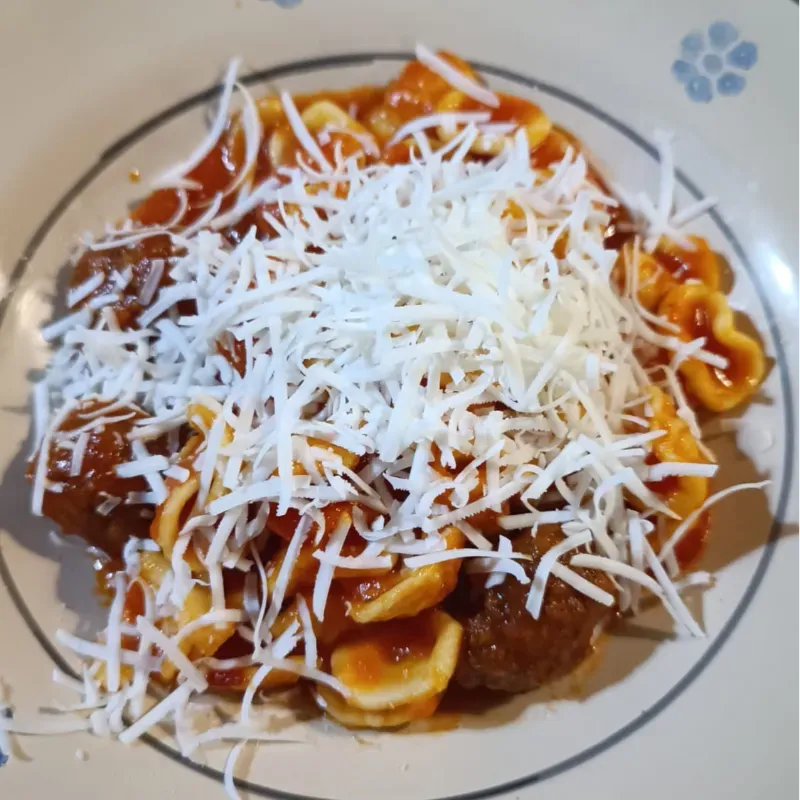Orecchiette al sugo di polpette